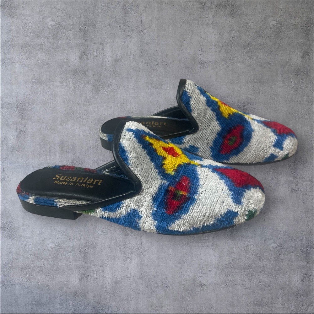 Suzaniart Handmade Velvet Ikat Slip On Mules Womens 38 US 7 Embroidered Eclectic
